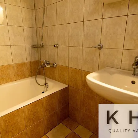 Sea View Retreat In Agios Konstantinos! Apartament