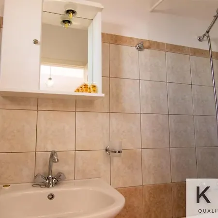 Three Flats, With Sea View, One Loft And Two With Sea View! Appartamento *