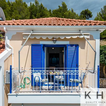 Lejlighed Three Flats, With Sea View, One Loft And Two With Sea View!