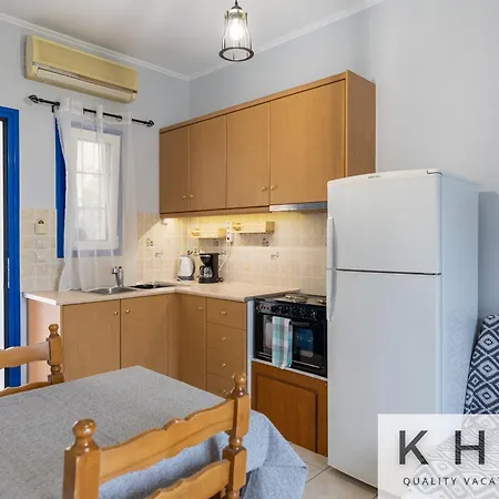 Three Flats, With Sea View, One Loft And Two With Sea View! Dhavgáta
