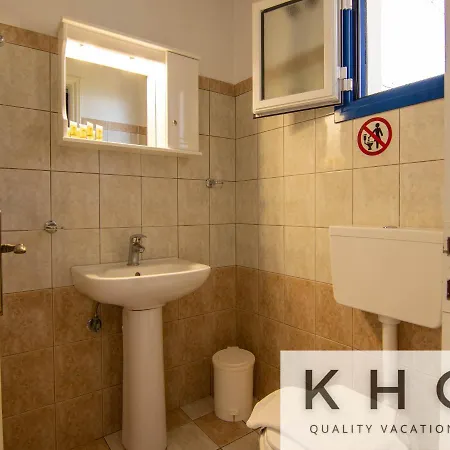 Διαμέρισμα Three Flats, With Sea View, One Loft And Two With Sea View!